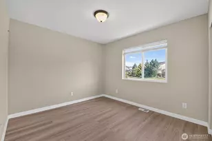 11552 174th St E, Puyallup, WA 98374 - Photo 8