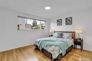 919 2nd Ave W, Seattle, WA 98119 - Photo 12