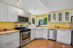 9250 14th Ave SW, Seattle, WA 98106 - Photo 8