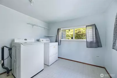 1911 E 72nd Street, Tacoma, WA 98404 - Photo 14