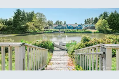 129 NE Duck Lake Drive NE, Ocean Shores, WA 98569 - Photo 34