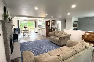13042 SE 184th Pl, Renton, WA 98058 - Photo 6