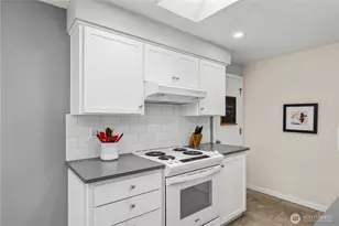8650 Onyx Dr SW, Lakewood, WA 98498 - Photo 8
