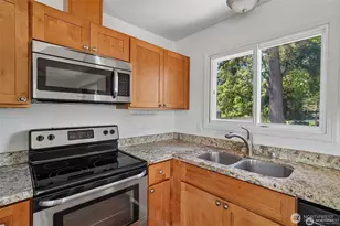 26307 20th Ave S, Des Moines, WA 98198 - Photo 8