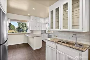 6101 Tacoma Ave S, Tacoma, WA 98408 - Photo 8
