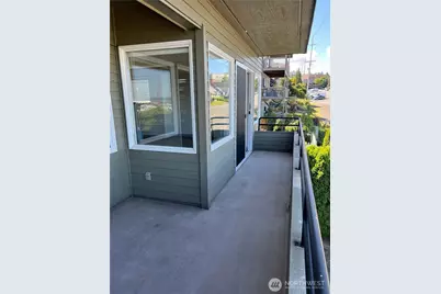 2921 Federal Avenue #302, Everett, WA 98201 - Photo 24