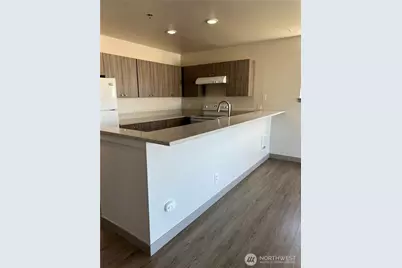 2921 Federal Avenue #302, Everett, WA 98201 - Photo 10