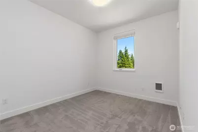 23119 NE 8th Street #B103, Sammamish, WA 98074 - Photo 26