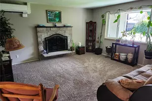 310 Maple Ln, Aberdeen, WA 98520 - Photo 2