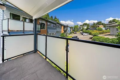 15142 65th Avenue S #318, Tukwila, WA 98188 - Photo 4