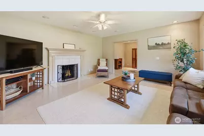 4225 Montgomery Place, Mount Vernon, WA 98274 - Photo 6