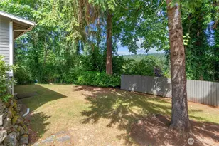 1928 109th Ave SE, Bellevue, WA 98004 - Photo 26