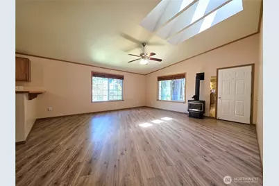 51 SE Cabana Avenue, Shelton, WA 98584 - Photo 4