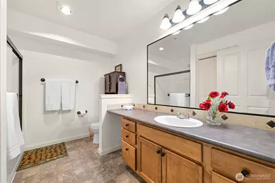 700 32nd Street #A412, Bellingham, WA 98225 - Photo 8