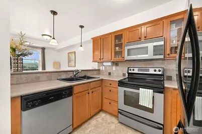 700 32nd Street #A412, Bellingham, WA 98225 - Photo 10
