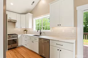 933 E Sharon Ave, Burlington, WA 98233 - Photo 14
