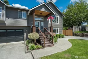 933 E Sharon Ave, Burlington, WA 98233 - Photo 2