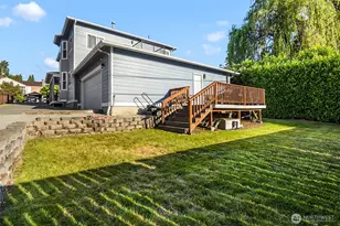 10821 Crestwood Dr S, Seattle, WA 98178 - Photo 4