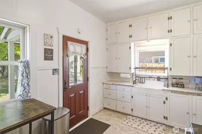 606 S Miller Street, Wenatchee, WA 98801 - Photo 12