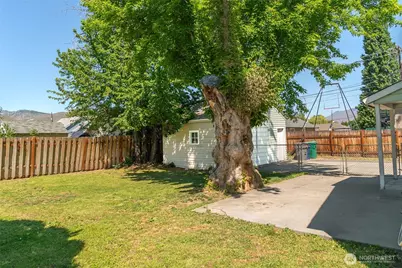 606 S Miller Street, Wenatchee, WA 98801 - Photo 22
