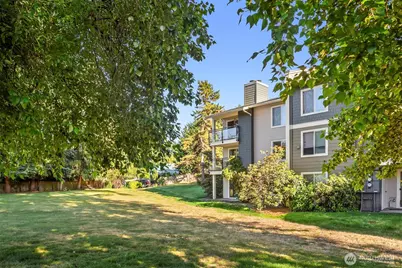 10838 E Riverside Drive #C203, Bothell, WA 98011 - Photo 24
