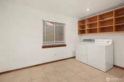 8308 Frederick Place, Edmonds, WA 98026 - Photo 30