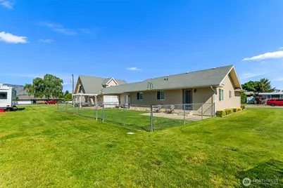 42 Hadley Street NW, East Wenatchee, WA 98802 - Photo 38