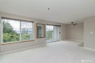 28606 16th Avenue S #303, Federal Way, WA 98003 - Photo 8