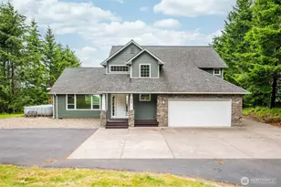 966 Lookout Rd, Castle Rock, WA 98611 - Photo 1