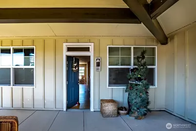 7104 265th Street NW #401, Stanwood, WA 98292 - Photo 4