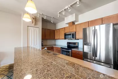 7104 265th Street NW #401, Stanwood, WA 98292 - Photo 10