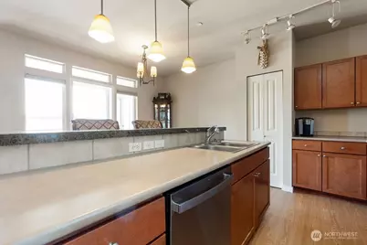 7104 265th Street NW #401, Stanwood, WA 98292 - Photo 6