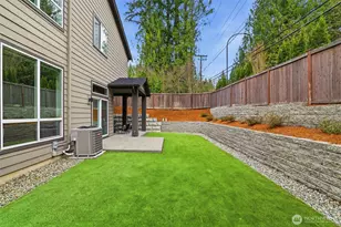 24387 NE 24th St, Sammamish, WA 98074 - Photo 34