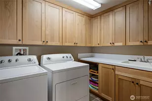 31 E Bowsprit Ln, Union, WA 98592 - Photo 30