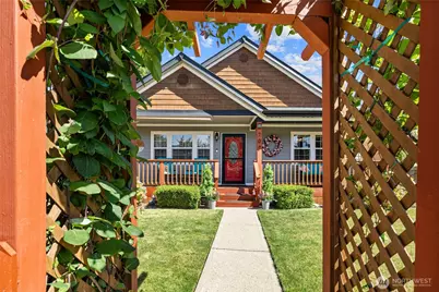 704 Lincoln Avenue, South Cle Elum, WA 98943 - Photo 4