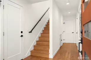 7747 2nd Ave NE, Seattle, WA 98115 - Photo 4