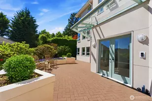 7432 E Mercer Way, Mercer Island, WA 98040 - Photo 4