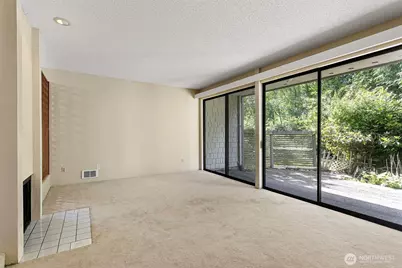 22703 Lakeview Drive #E1, Mountlake Terrace, WA 98043 - Photo 8