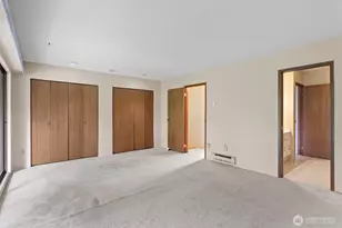 22703 Lakeview Dr, Mountlake Terrace, WA 98043 - Photo 14