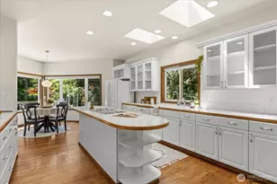 23915 NE 80th St, Redmond, WA 98053 - Photo 18