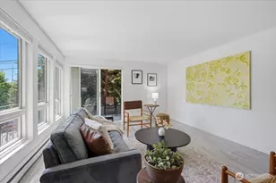 914 6th Ave N, Seattle, WA 98109 - Photo 16