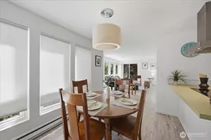914 6th Ave N, Seattle, WA 98109 - Photo 12