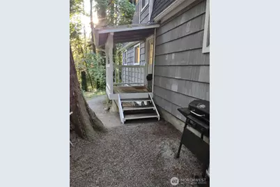 5618 NE Arrowhead Place, Poulsbo, WA 98370 - Photo 4