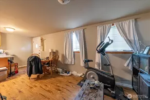 7945 9th Ave SW, Seattle, WA 98106 - Photo 28
