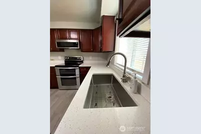 416 McKenzie Avenue SW, Yelm, WA 98597 - Photo 14
