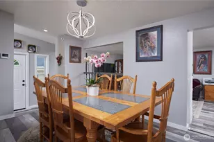 513 SE Highland Park Dr, College Place, WA 99324 - Photo 4