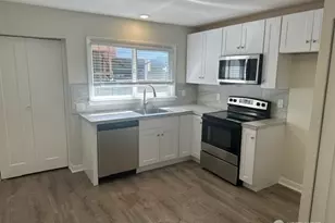 11 Ashland St, Kalama, WA 98625 - Photo 6