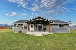 196 Marsh Hawk Ln, Port Angeles, WA 98382 - Photo 22