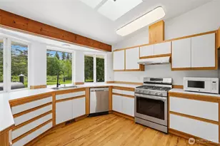 13506 78th St NE, Lake Stevens, WA 98258 - Photo 10