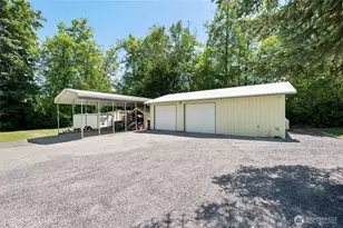 111 Shallow Shore Rd, Bellingham, WA 98229 - Photo 2